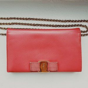 Salvatore Ferragamo VARA Wallet On Chain Clutch Bag